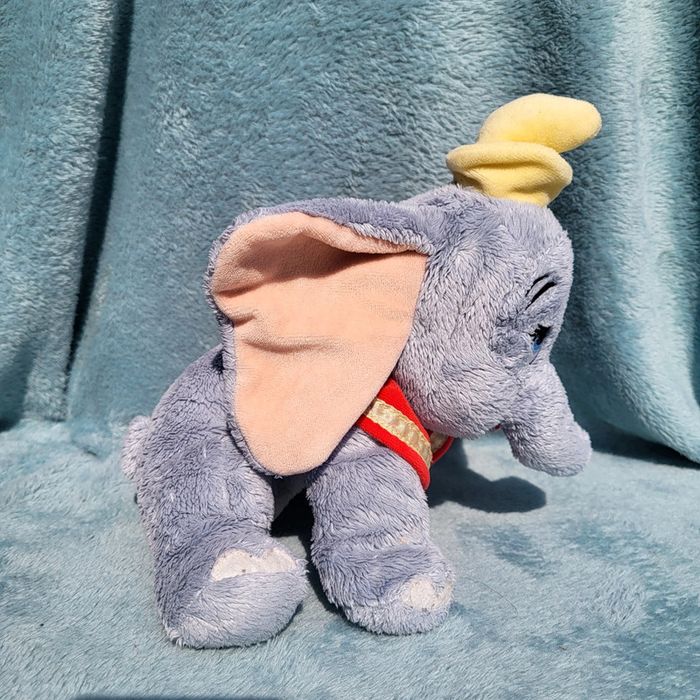 Peluche Disney 🐘 Dumbo - photo numéro 4