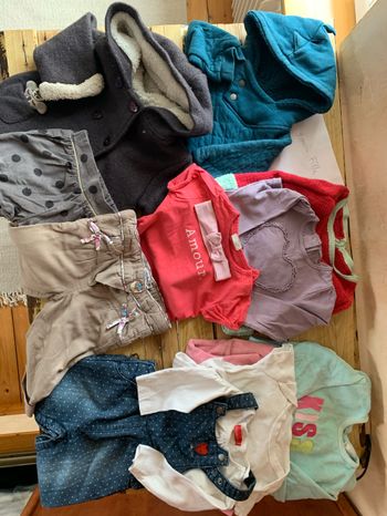 Lot vêtements fille 9 mois