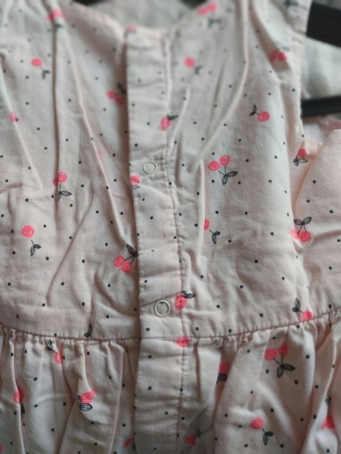 Robe taille 24 mois - photo numéro 3