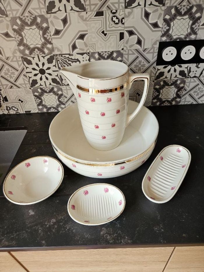 Service à toilette vintage