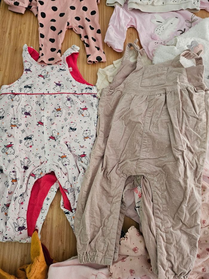 Lots de vêtements 9 mois - photo numéro 3