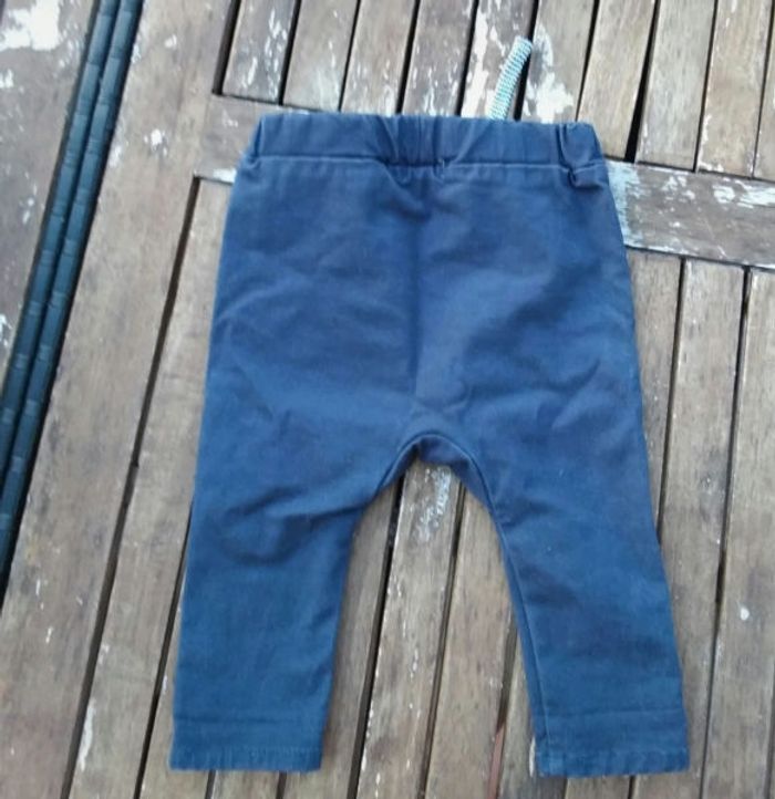 Lot pantalons/jeans 6 mois - photo numéro 8