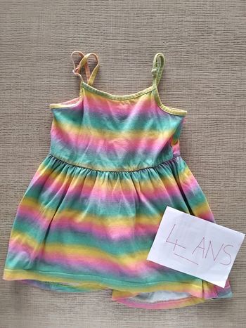 Robe 4 ans