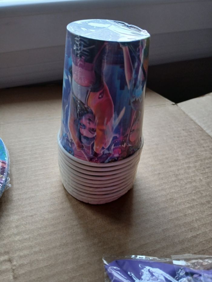 Lot anniversaire kpop demon hunters - photo numéro 3