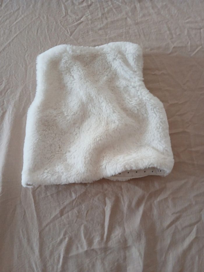 Gilet sans manches en fausse fourrure 6 mois - photo numéro 3
