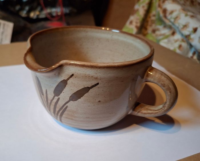 Tasse avec bec verseur - photo numéro 5