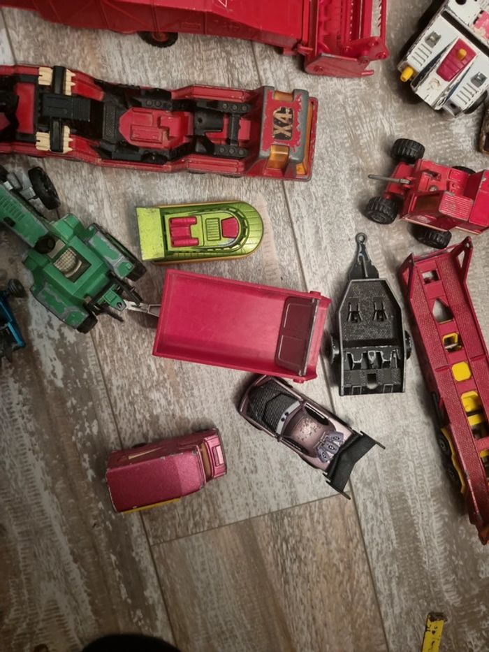 Lot voitures et camions vintage - photo numéro 8