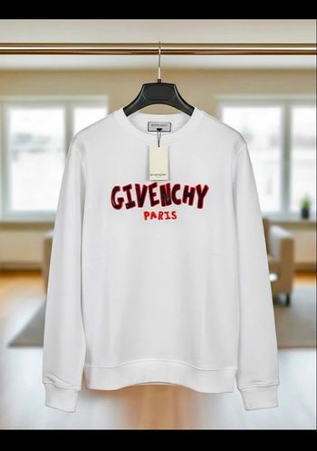 Sweat Pull GlVENCHY