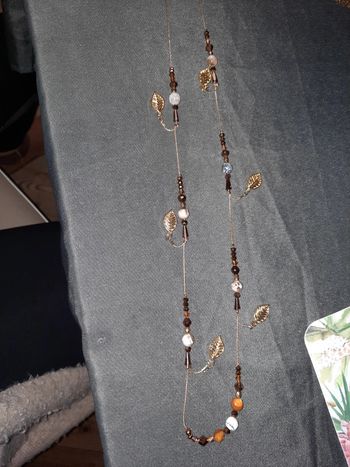 Collier long