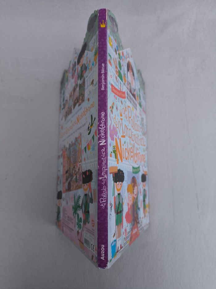 Livre Le palais de l'impératrice Nickelchrome Auzou - photo numéro 8