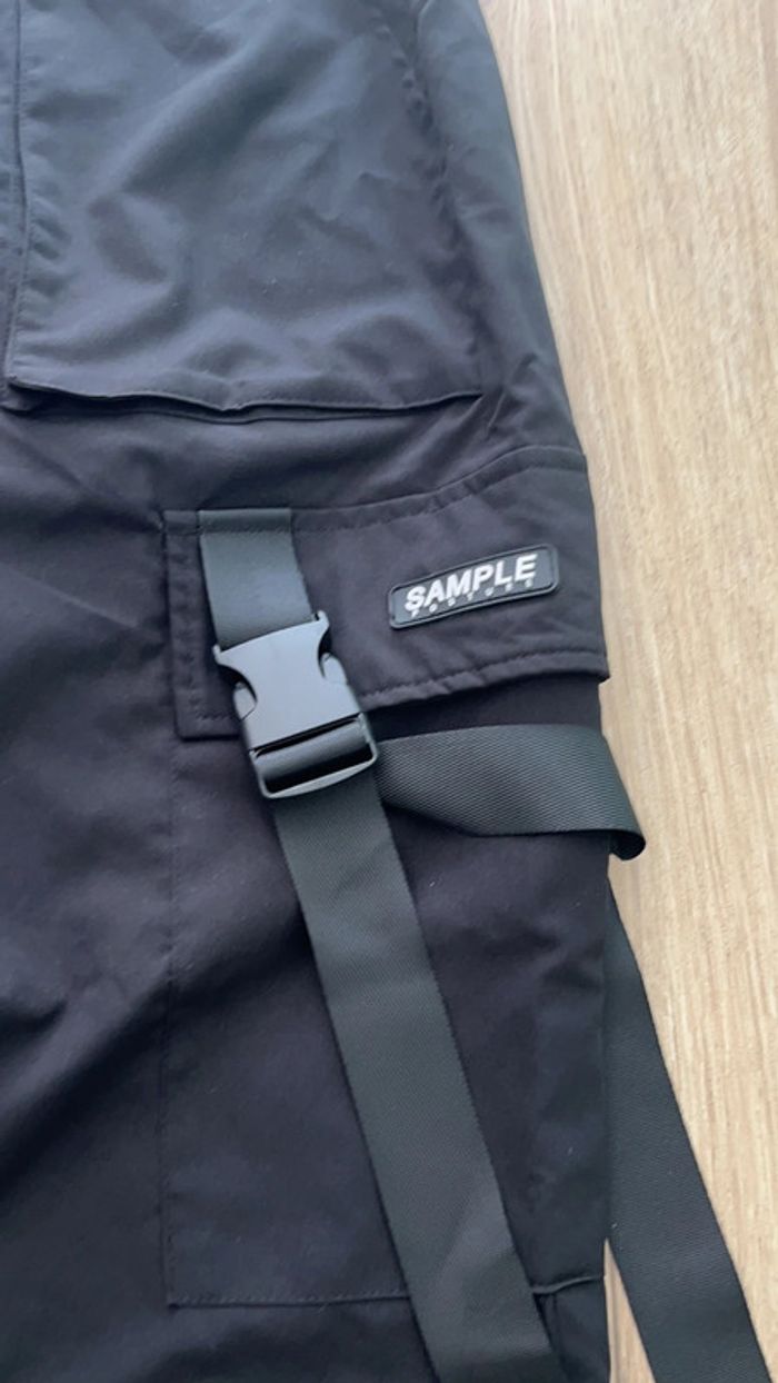 Pantalon Shein taille S, neuf jamais porté. - photo numéro 3