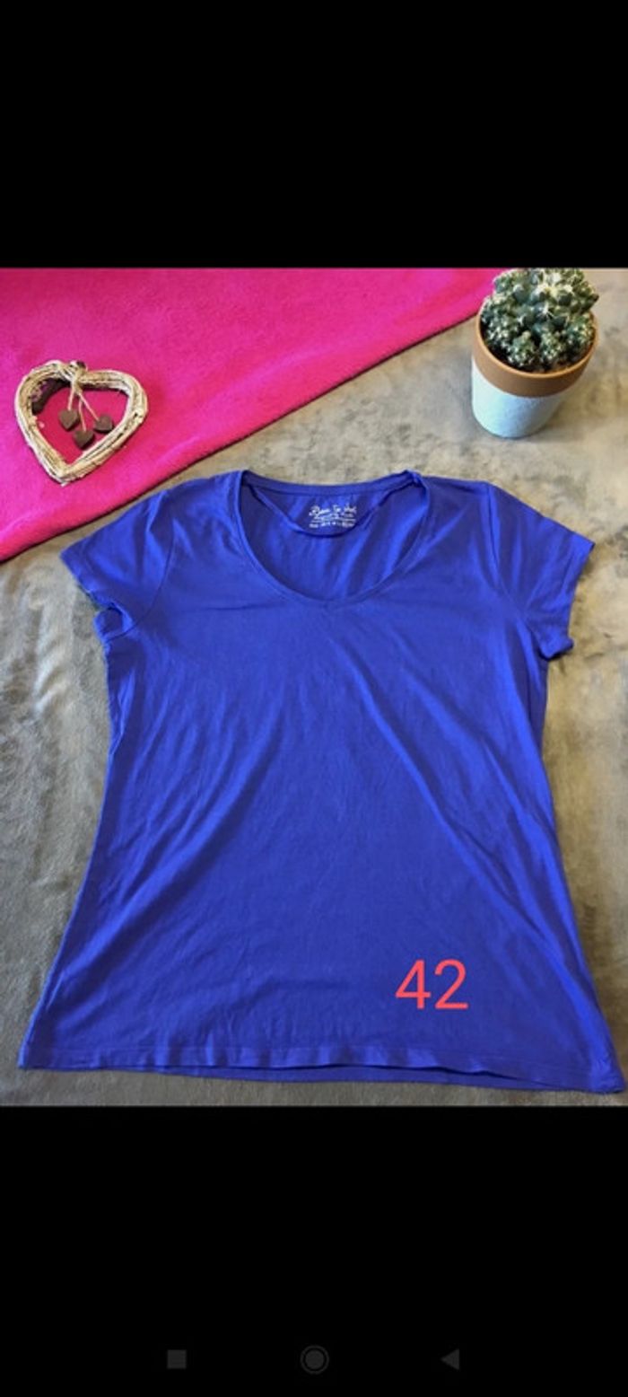 Tee shirt