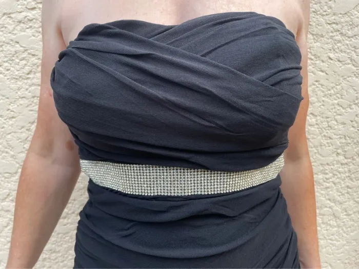 Robe soirée noire bustier - photo numéro 2