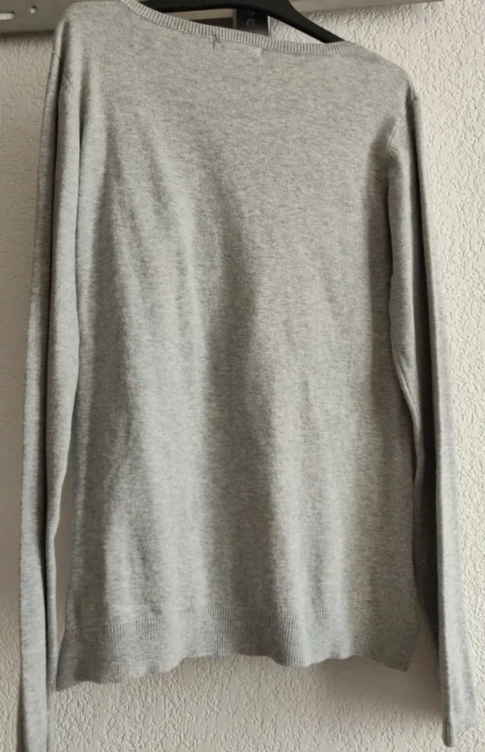 Pull 13/14 ans - photo numéro 3