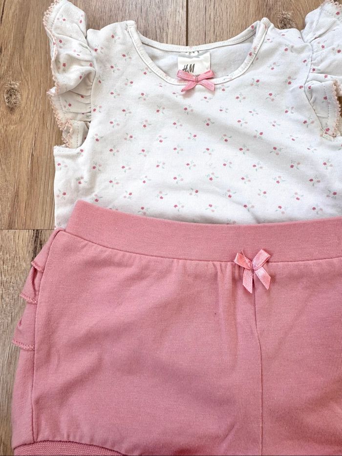 Body + short 4/6M - photo numéro 5
