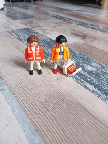 Playmobil ambulance