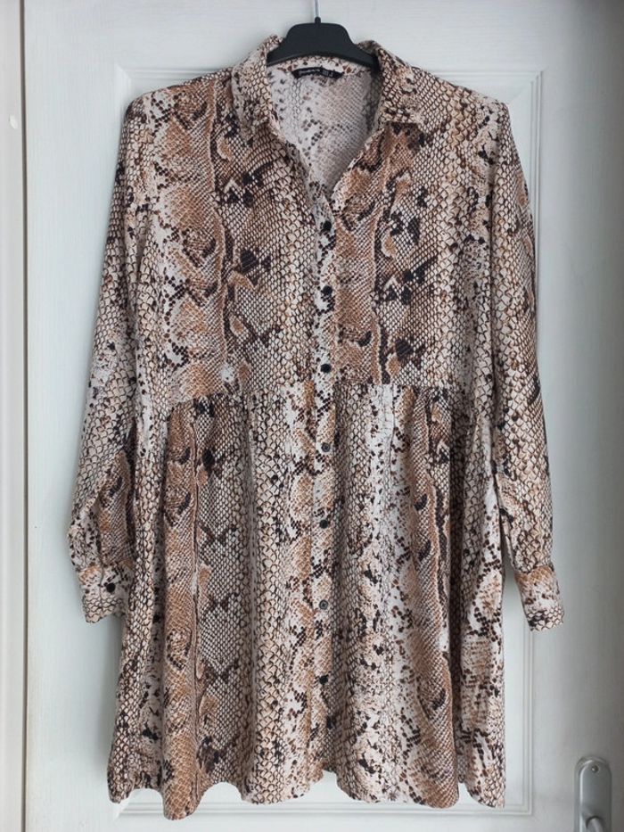 Robe taille M Stadivarius