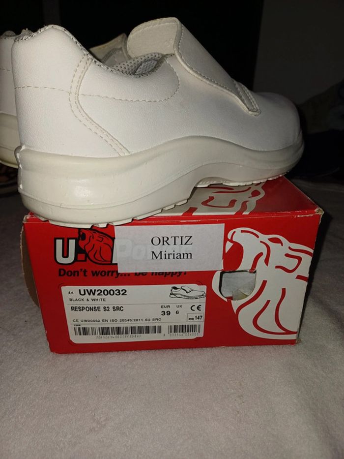 Chaussures de cuisinier neuve T39 - photo numéro 2