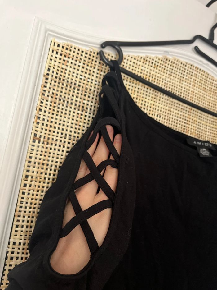 Robe noire - photo numéro 3