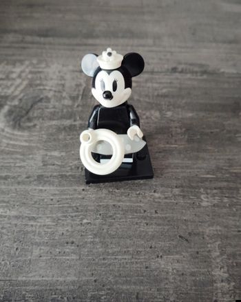 Figurine lego Minnie Steamboat 