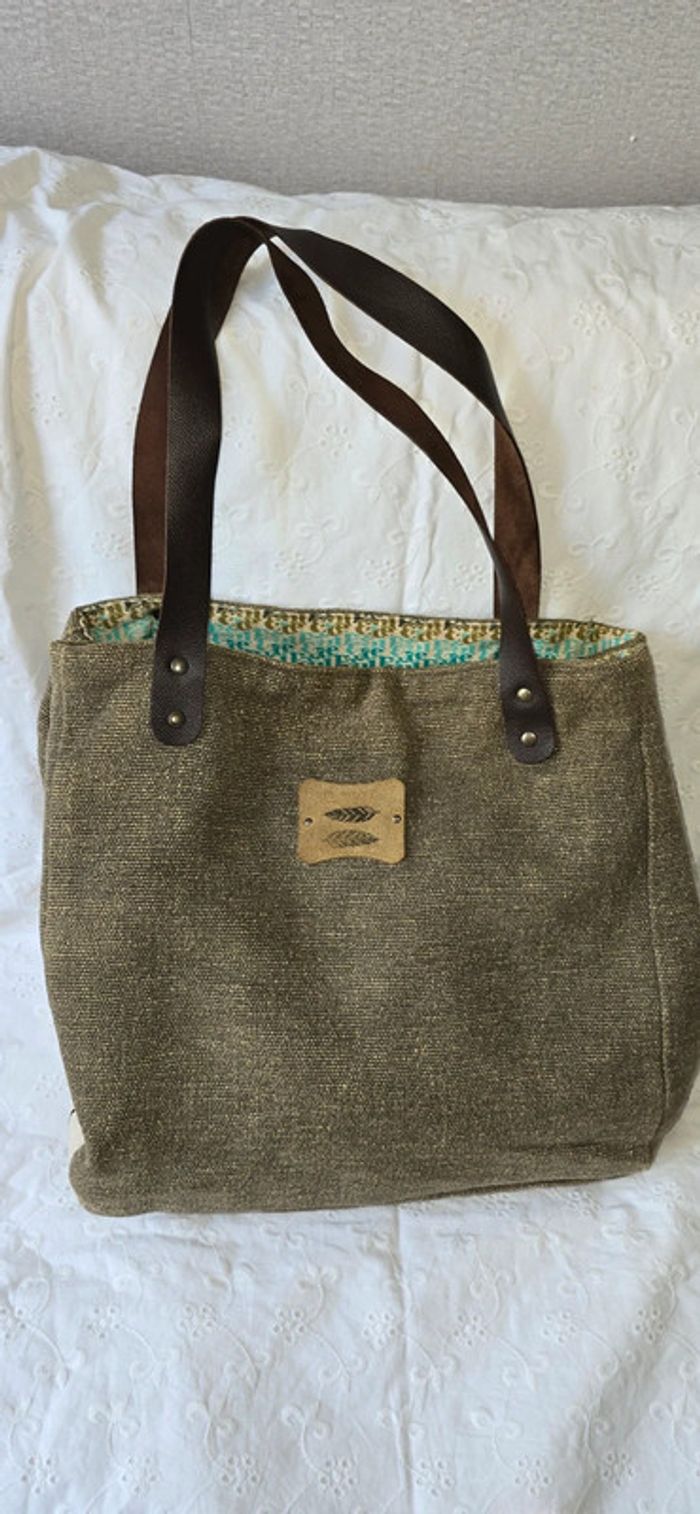 Cabas sac fait Main Grand modèle xxl pièce unique très pratique et Tendance - photo numéro 5