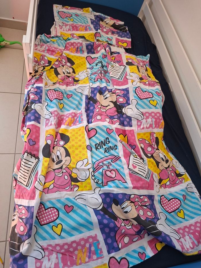 Lot draps Minnie