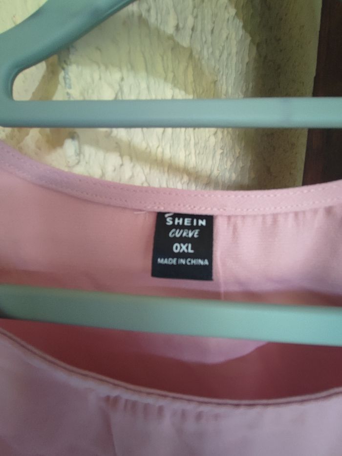 Joli haut shein - photo numéro 3