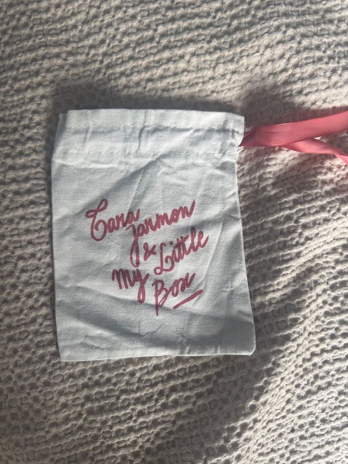 Foulard Tara Jarmon - photo numéro 4