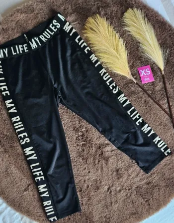 Legging de sport noir, taille XS, de la marque Intersport