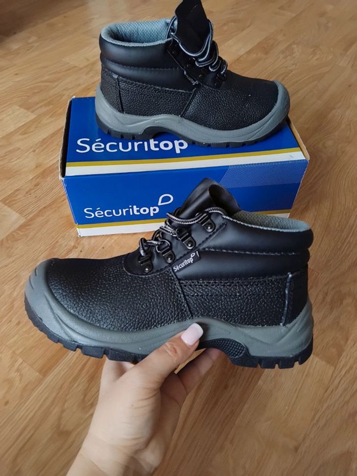 Chaussure de sécurité neuf mixte 38
