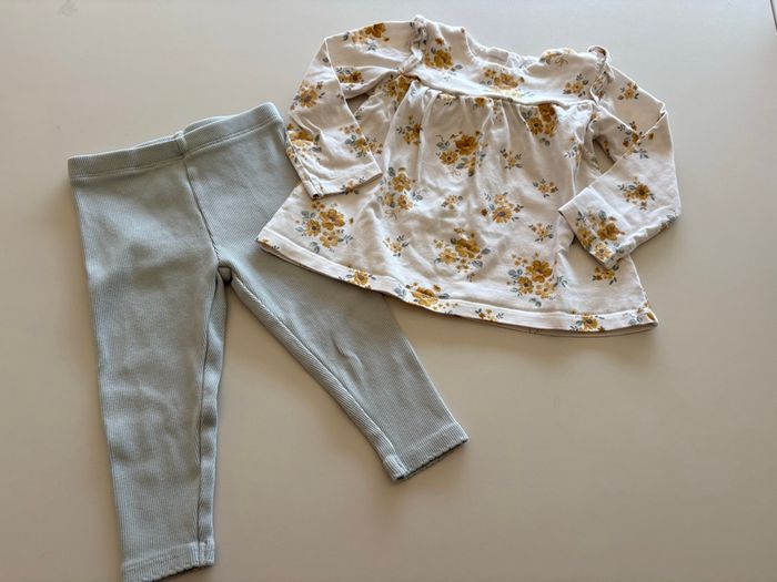 Lot vêtements fille 12 mois - photo numéro 6
