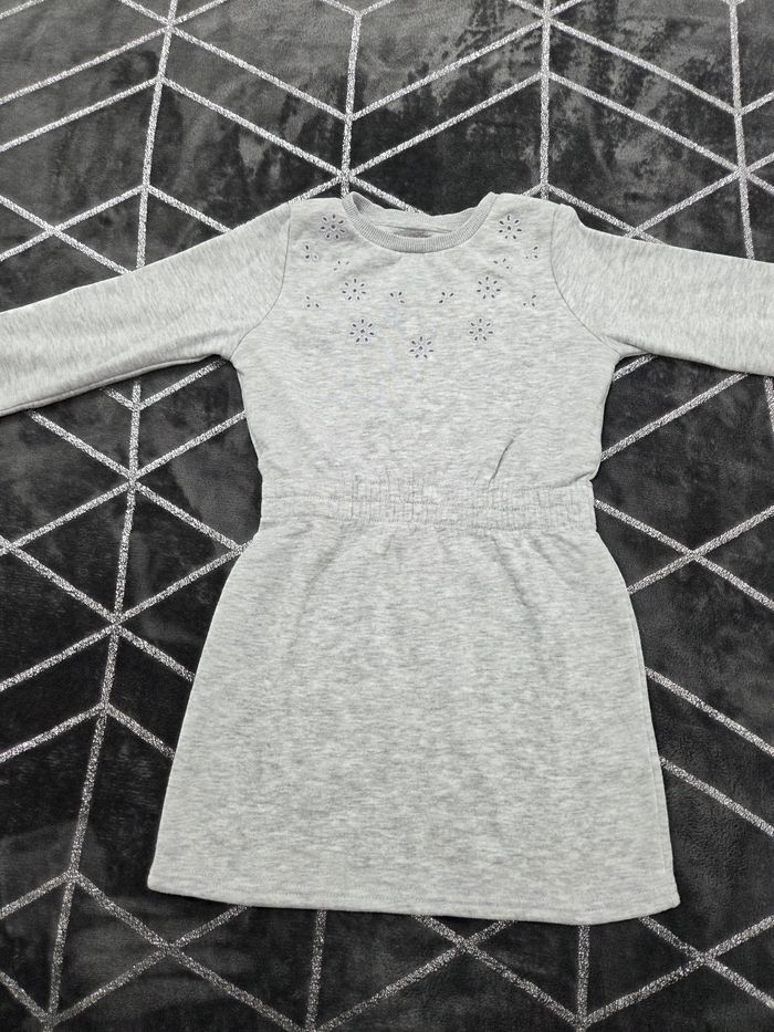 Robe pull kiabi 4 ans