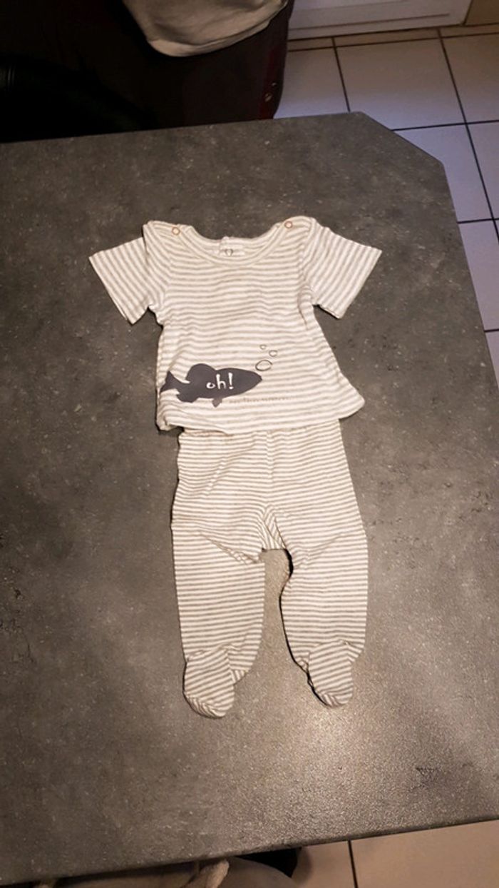 Ensemble bébé 0 mois.
