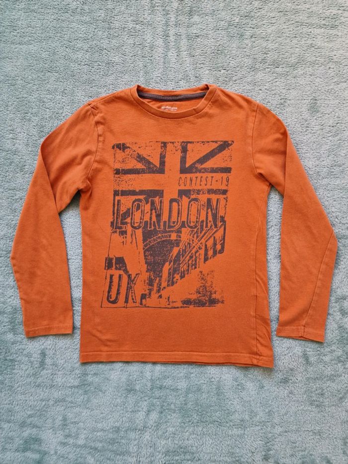 Très beau tee-shirt 10 ans