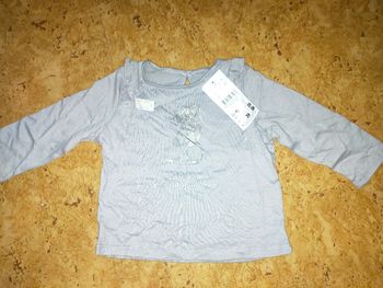 Tee-shirt manches longues bébé fille taille 6 mois Tex