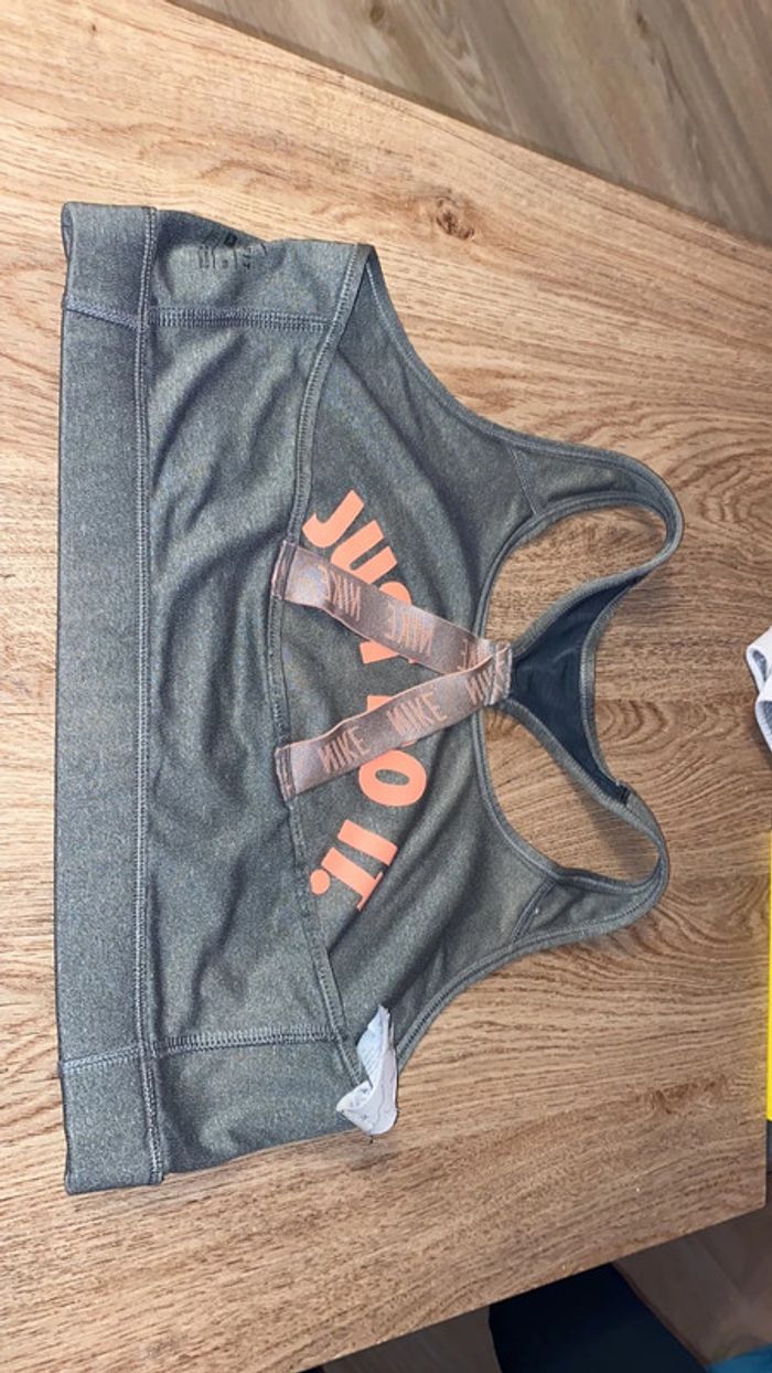 Brassière Nike - photo numéro 12
