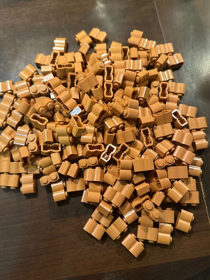 250 Brick Lego, Modified 1 * 2 with Log Profile ref 30136 Medium Nougat
