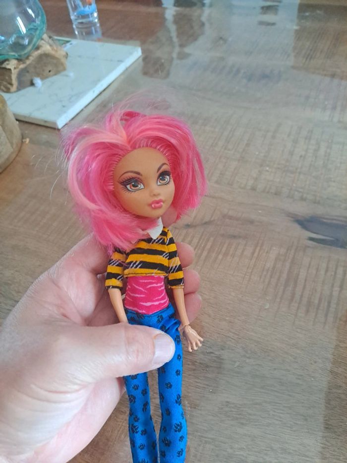 Monster high howleen - photo numéro 2