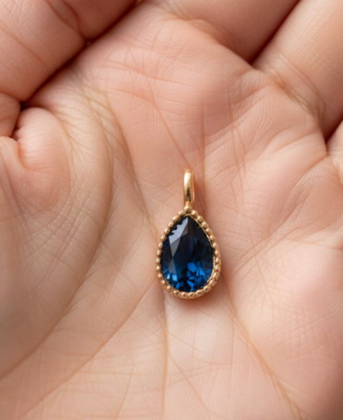 Pendentif Secret Poire Bleu Or 18 carats