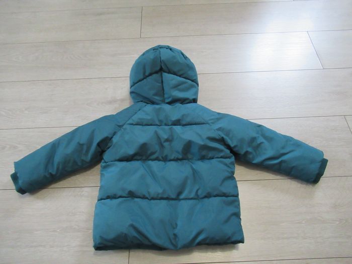Manteau doudoune à capuche vert taille 24 mois Gémo - photo numéro 3