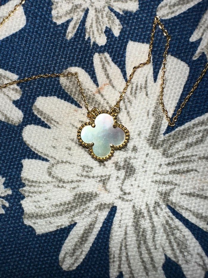 Collier trèfle - photo numéro 3