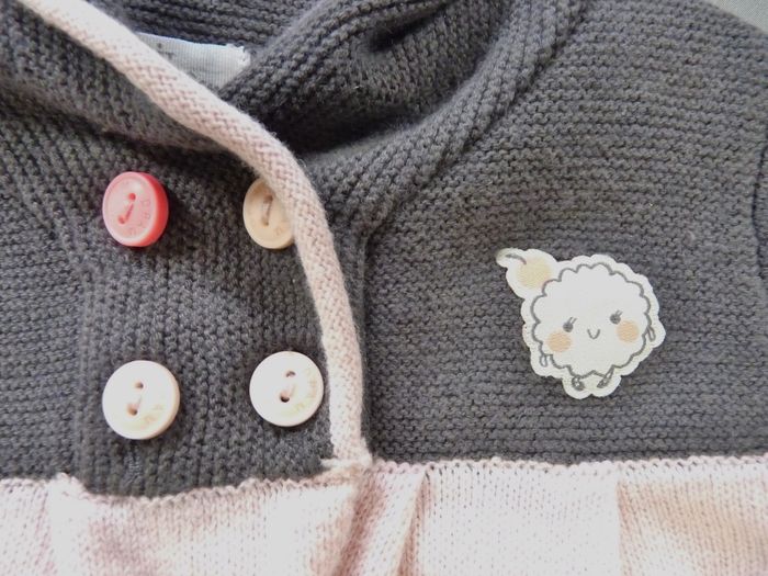 Gilet cardigan tricot rose gris nuage Du Pareil Au Même 6 mois fille - photo numéro 3