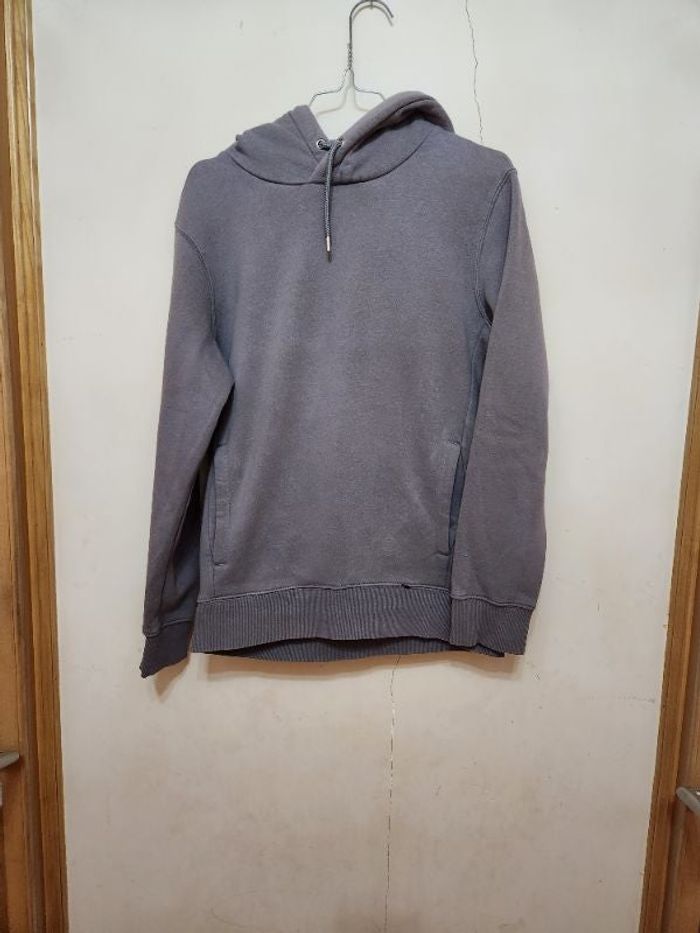Sweat gris
