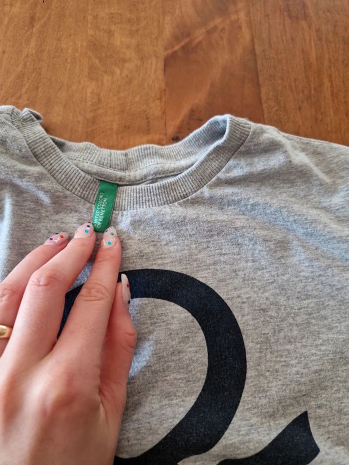 T shirt gris - photo numéro 2