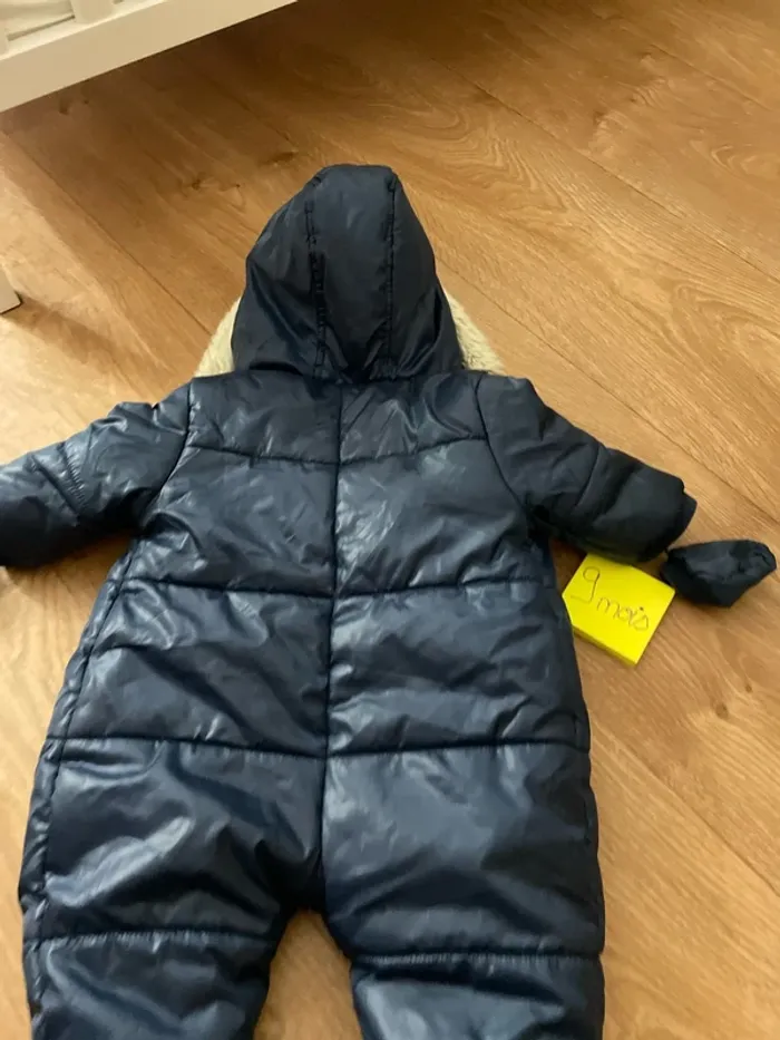 Doudoune combinaison bébé hiver 9 mois - photo numéro 6