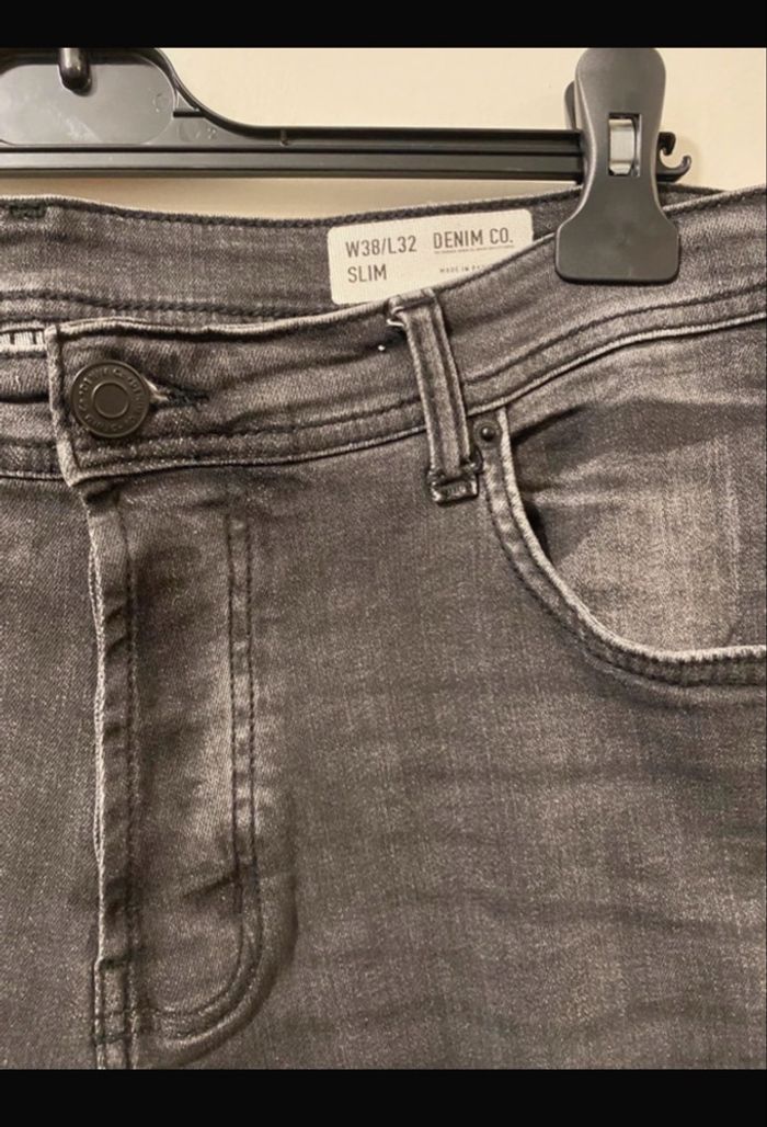 Jean homme slim Taille 48 - photo numéro 3