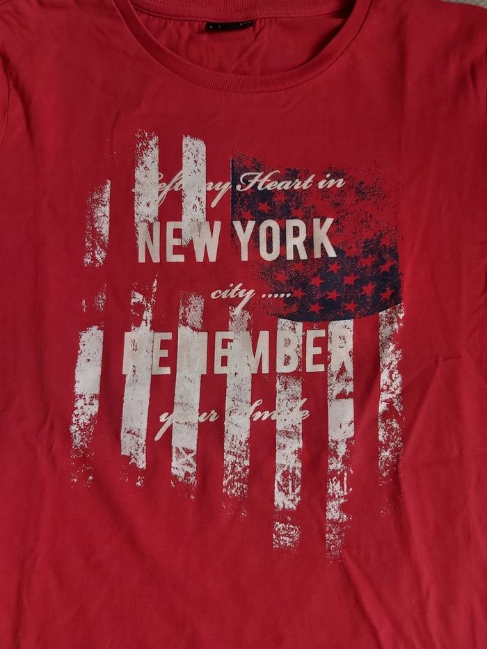 Tee-shirt manches courtes rouge thème New York 16 ans - Influx - photo numéro 2