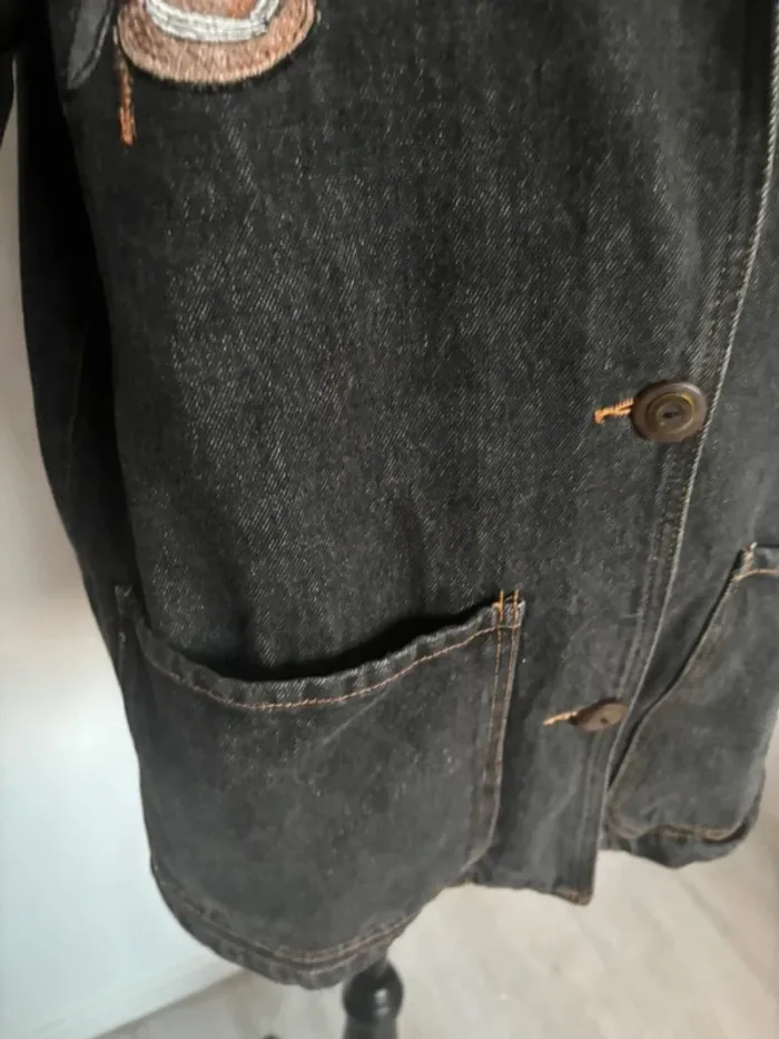 Veste jeans brodées taille 42 - photo numéro 3