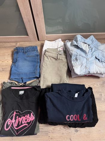 Lot vêtements filles