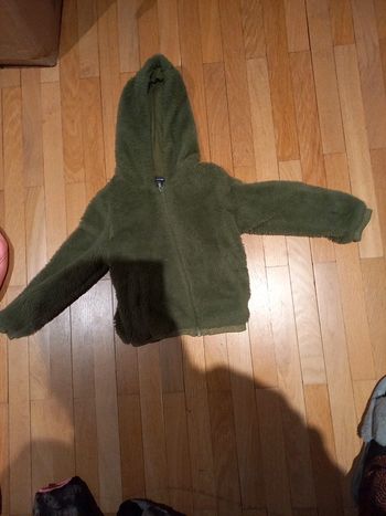 Manteau fourrure kaki taille 6an kiabi